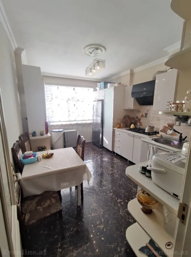 Satılır 3 otaqlı Mənzil Yeni tikili 115 m² İnşaatçılar m. - şəkil 8