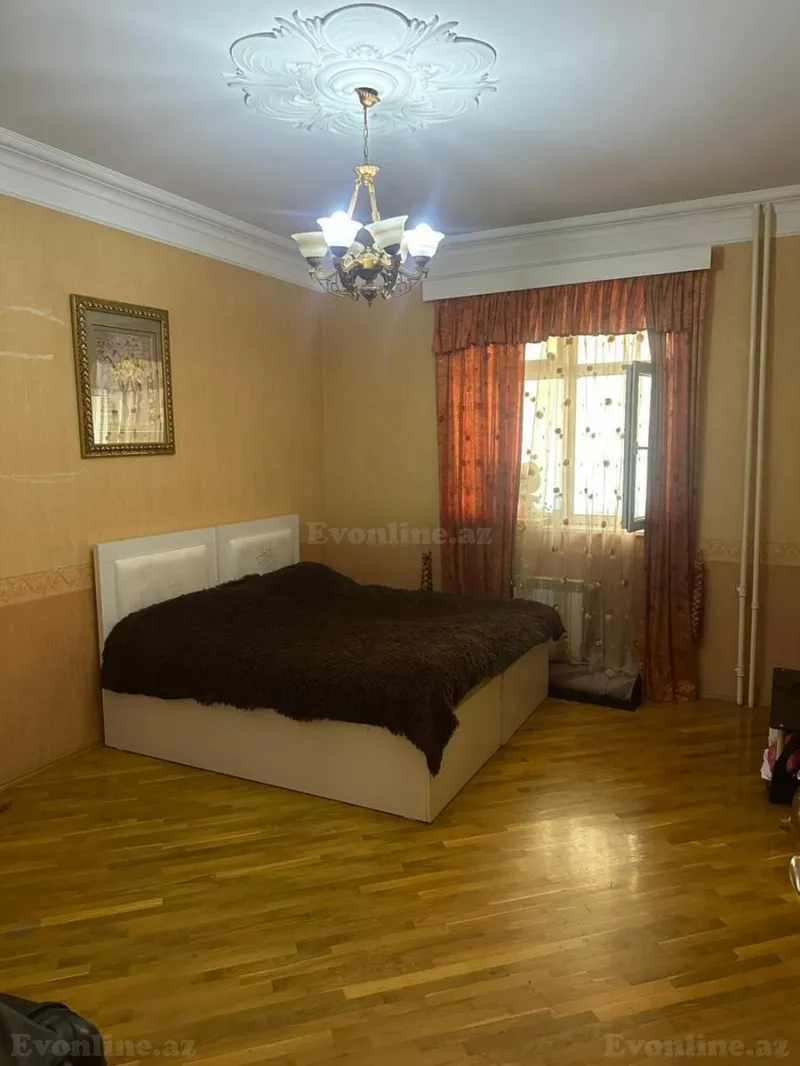 Satılır 4 otaqlı Mənzil Yeni tikili 150 m² Elmlər Akademiyası m. - şəkil 6