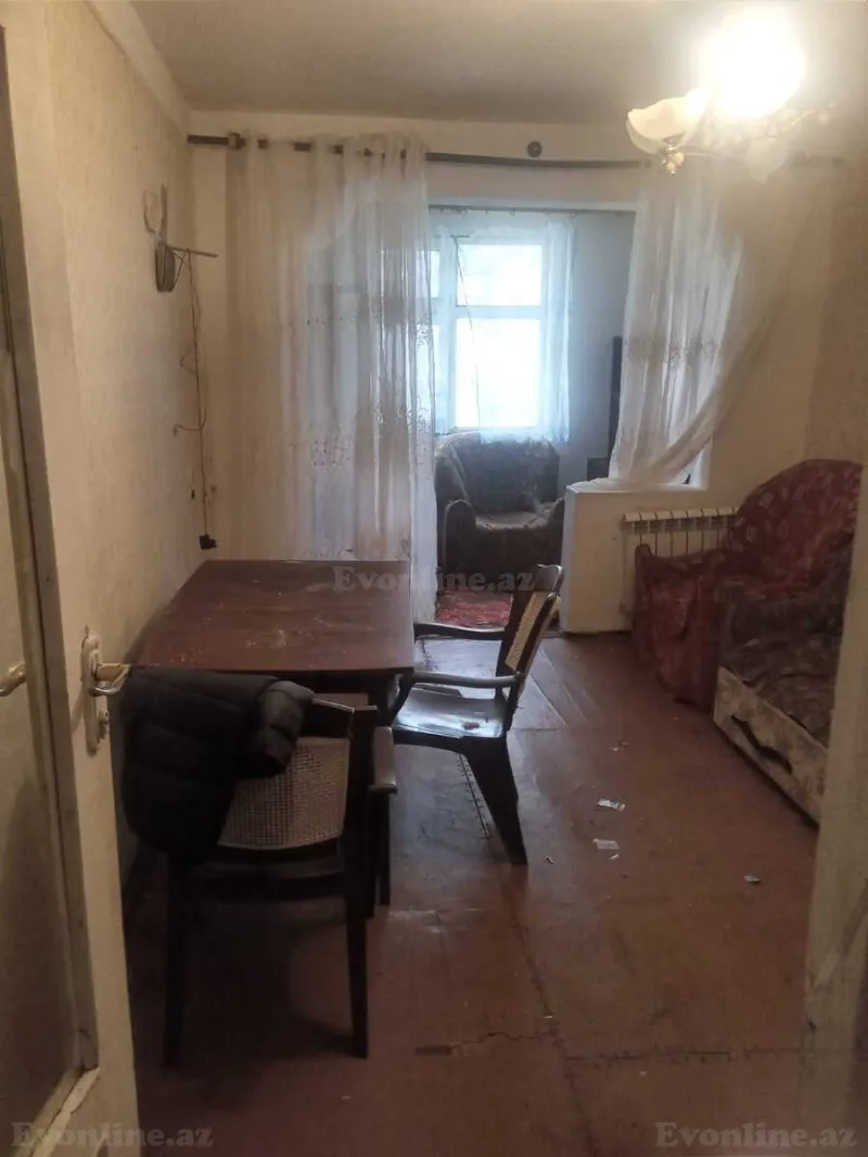 Satılır 1 otaqlı Mənzil Köhnə tikili 35 m² Nizami r.