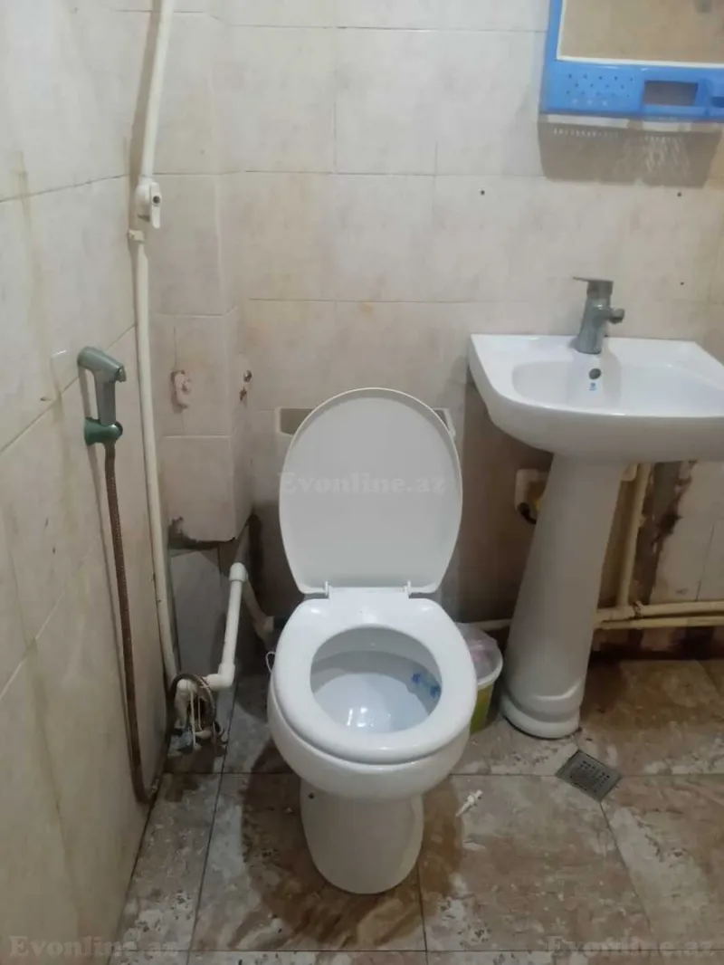 Satılır 1 otaqlı Mənzil Köhnə tikili 35 m² Nizami r. - şəkil 2