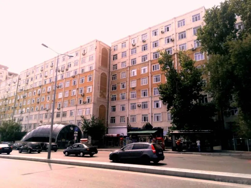 Kirayə verilir 3 otaqlı Mənzil Köhnə tikili 57 m² Yasamal r.