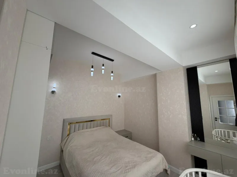 3 otaqlı Mənzil 90 m² Suraxanı r. Satılır
