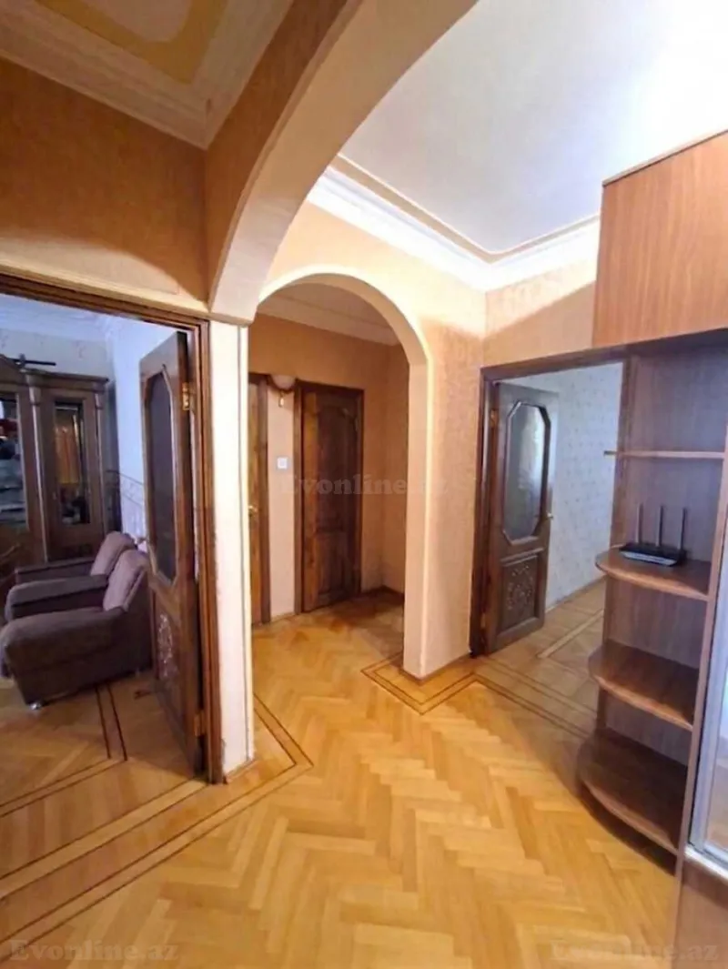 Satılır 3 otaqlı Mənzil Köhnə tikili 72 m² Əhmədli m. - şəkil 11