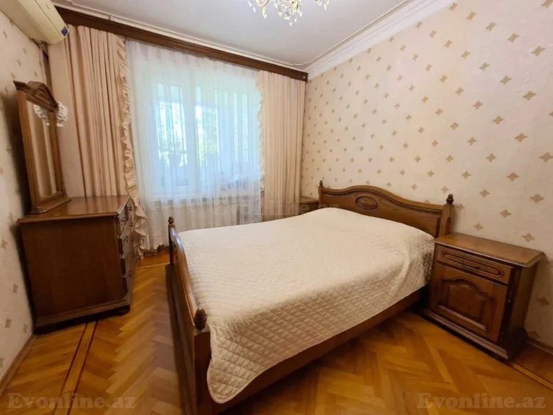 Satılır 3 otaqlı Mənzil Köhnə tikili 72 m² Əhmədli m. - şəkil 16