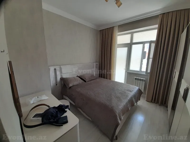 Satılır 2 otaqlı Mənzil Yeni tikili 70 m² Ceyranbatan - şəkil 2