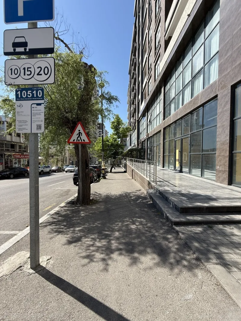 Kirayə verilir Obyekt 260 m² 28 May m. - şəkil 2