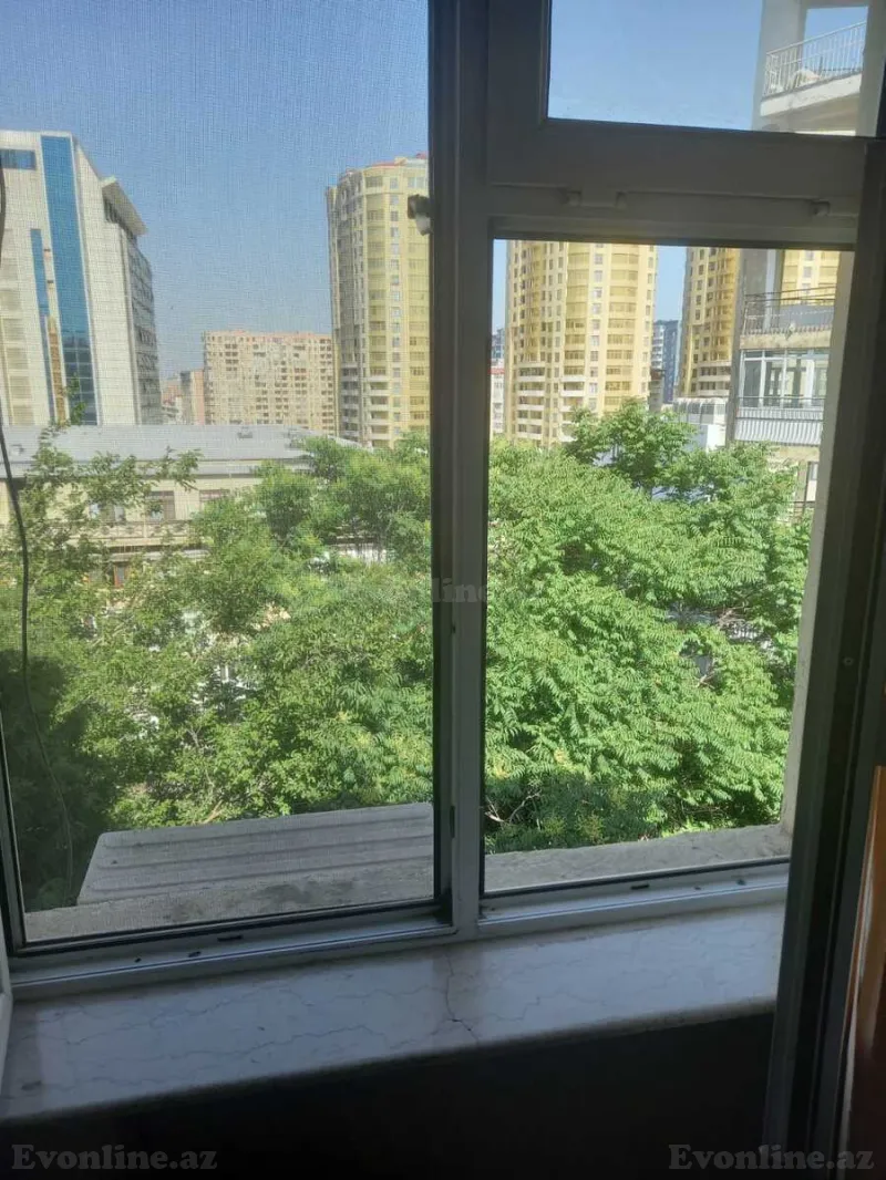 Satılır 1 otaqlı Mənzil Köhnə tikili 40 m² Elmlər Akademiyası m. - şəkil 4
