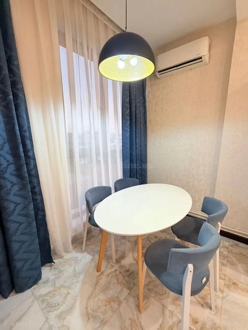 Kirayə verilir 2 otaqlı Mənzil Yeni tikili 100 m² 28 May m. - şəkil 6