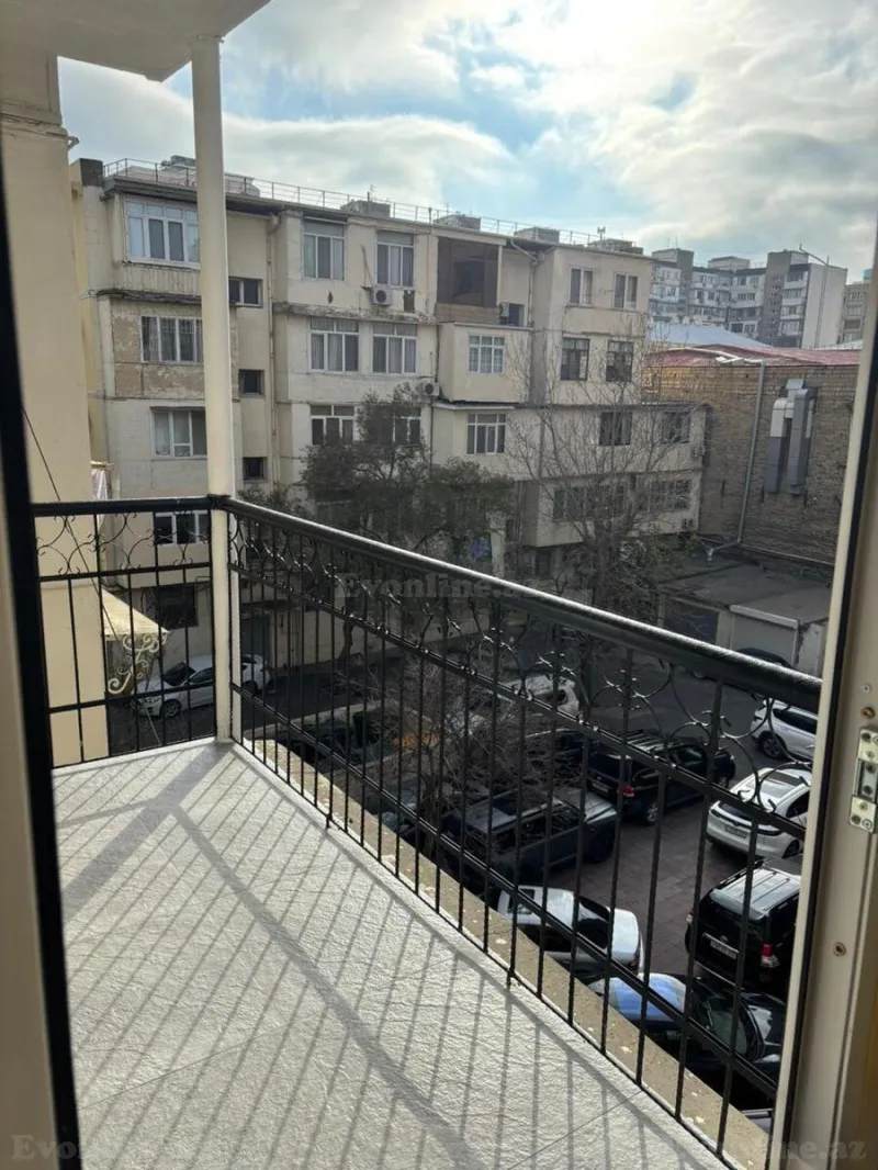 Kirayə verilir 2 otaqlı Mənzil Köhnə tikili 55 m² 28 May m. - şəkil 9