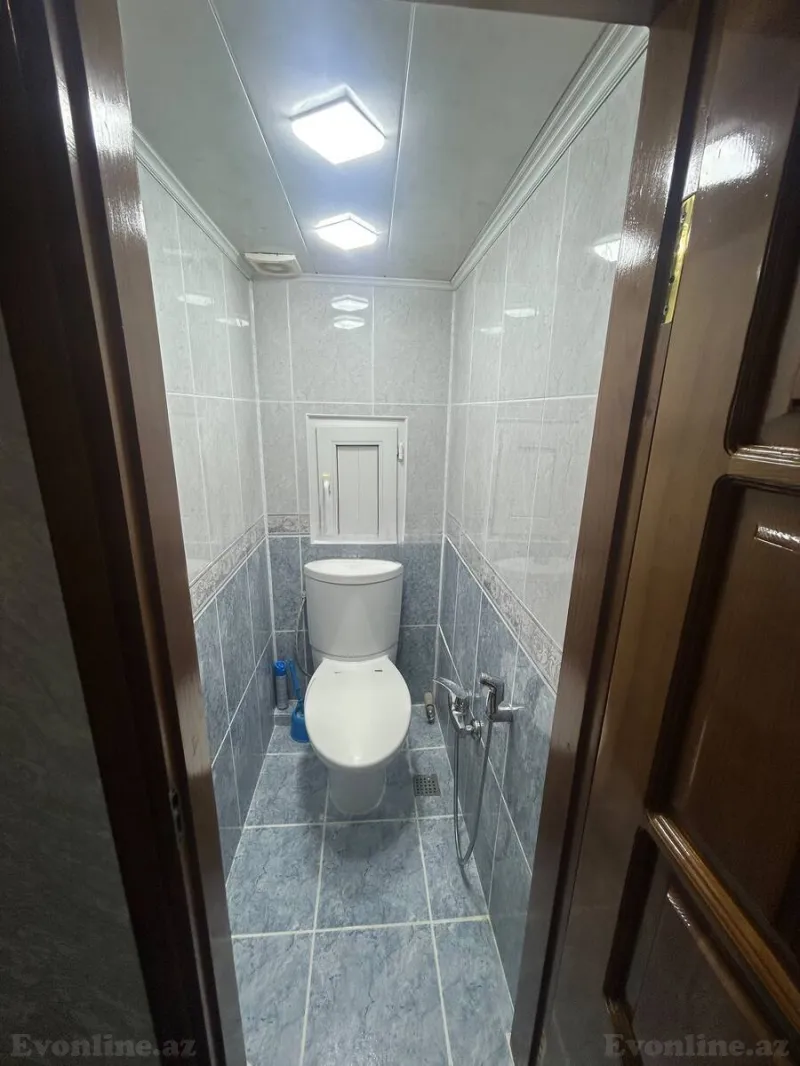 Satılır 2 otaqlı Mənzil Köhnə tikili 65 m² Nəsimi m. - şəkil 5