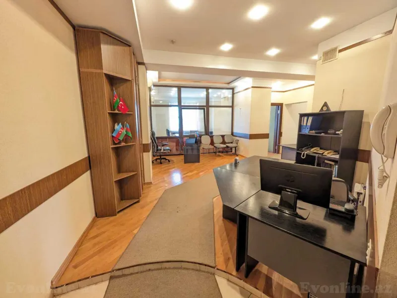 Kirayə verilir Ofis 101 m² 28 May m. - şəkil 4