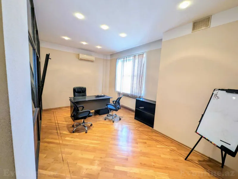Kirayə verilir Ofis 101 m² 28 May m. - şəkil 5