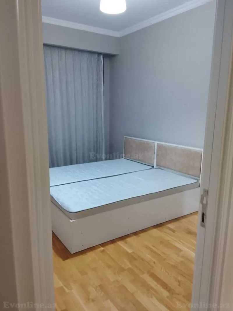 Kirayə verilir 2 otaqlı Mənzil Yeni tikili 65 m² Memar Əcəmi m. - şəkil 3
