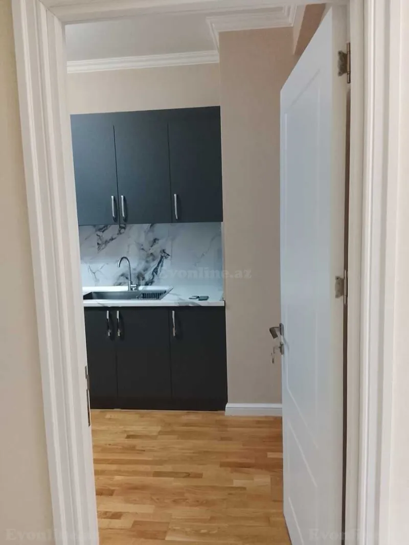 Kirayə verilir 2 otaqlı Mənzil Yeni tikili 65 m² Memar Əcəmi m. - şəkil 8