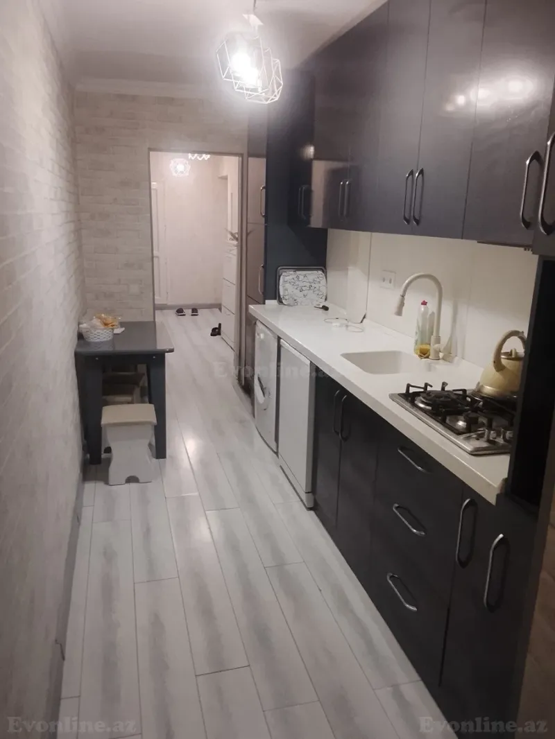 Satılır 3 otaqlı Mənzil Köhnə tikili 60 m² Memar Əcəmi m. - şəkil 9