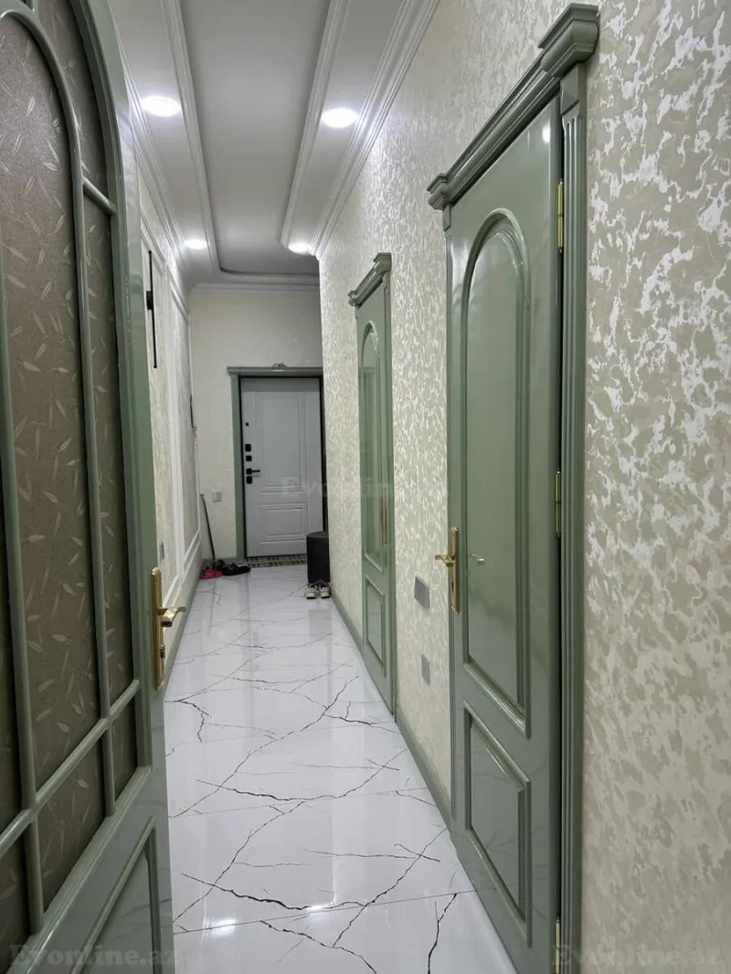 Satılır 3 otaqlı Mənzil Yeni tikili 110 m² İnşaatçılar m. - şəkil 5