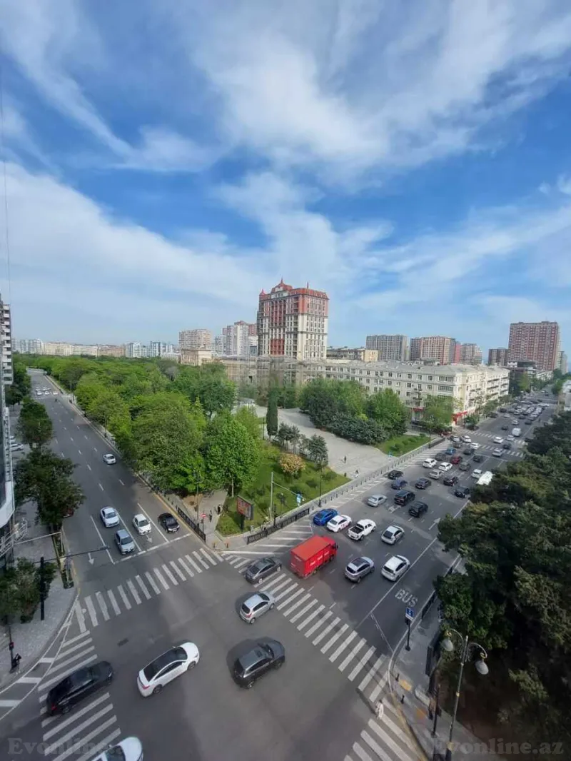 Satılır 3 otaqlı Mənzil Yeni tikili 136 m² Nəsimi r. - şəkil 3