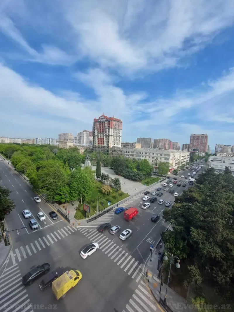 Satılır 3 otaqlı Mənzil Yeni tikili 136 m² Nəsimi r. - şəkil 5