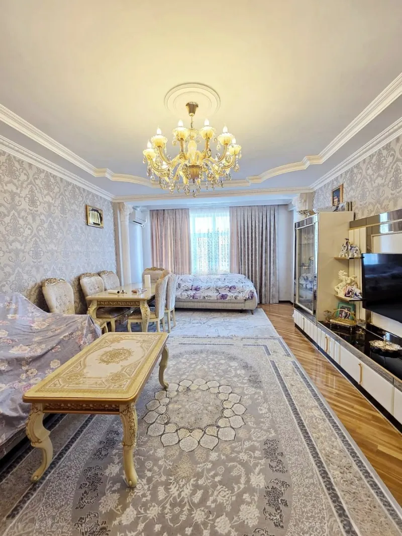 2 otaqlı Mənzil 83 m² Əhmədli m. Satılır
