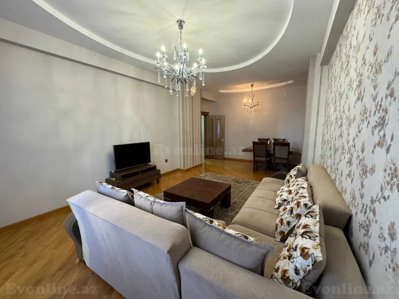 2 otaqlı Mənzil 88 m² Elmlər Akademiyası m. Kirayə verilir