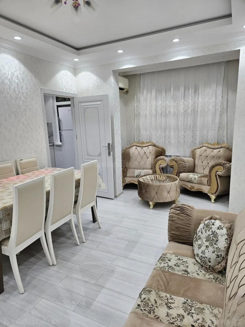 Kirayə verilir 2 otaqlı Mənzil Köhnə tikili 50 m² Memar Əcəmi m. - şəkil 3