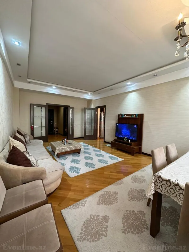 Satılır 3 otaqlı Mənzil Yeni tikili 130 m² Nəriman Nərimanov m. - şəkil 2