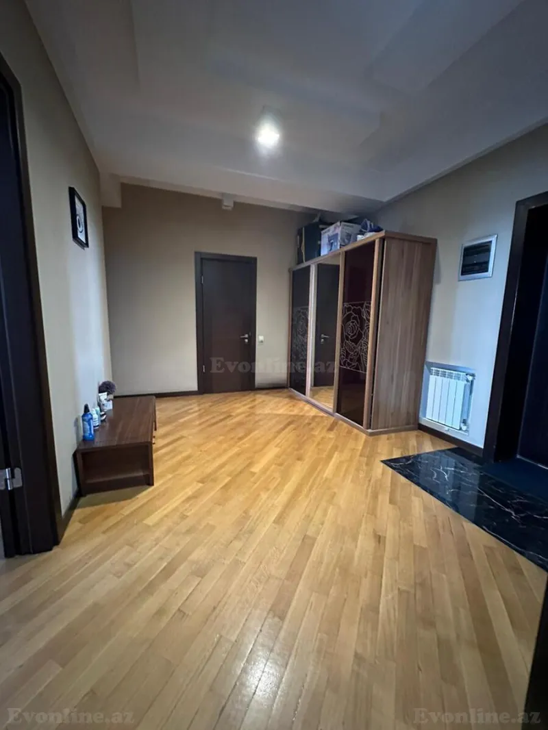 Satılır 3 otaqlı Mənzil Yeni tikili 130 m² Nəriman Nərimanov m. - şəkil 4