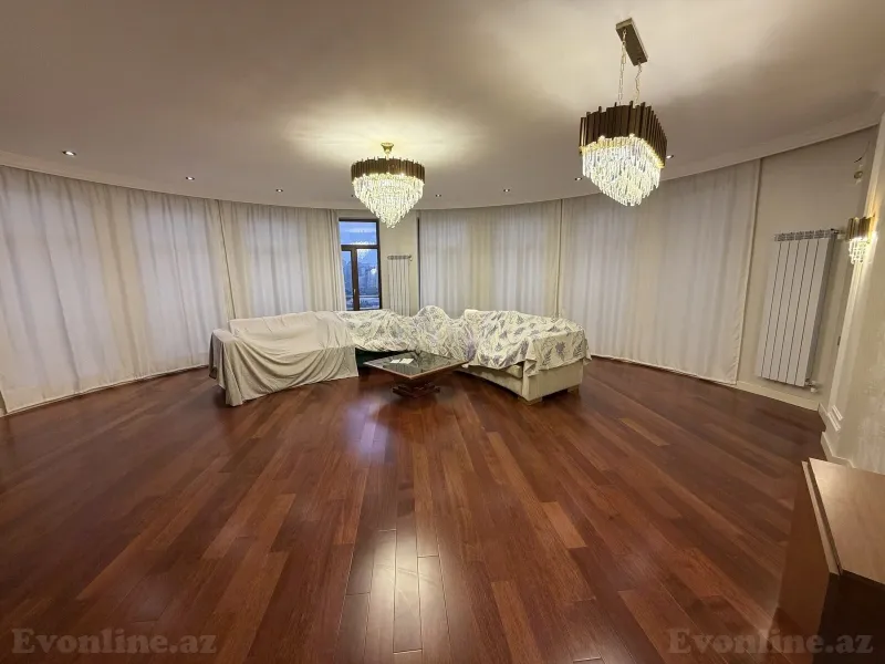 Satılır 4 otaqlı Mənzil Yeni tikili 192 m² Xətai r.