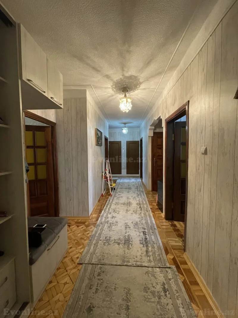 Satılır 5 otaqlı Mənzil Köhnə tikili 120 m² Azadlıq prospekti m. - şəkil 2