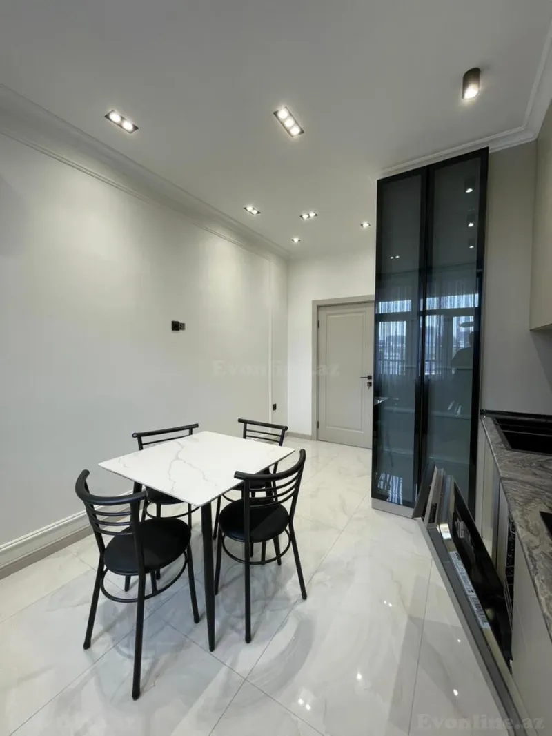 Kirayə verilir 2 otaqlı Mənzil Yeni tikili 85 m² 28 May m. - şəkil 6