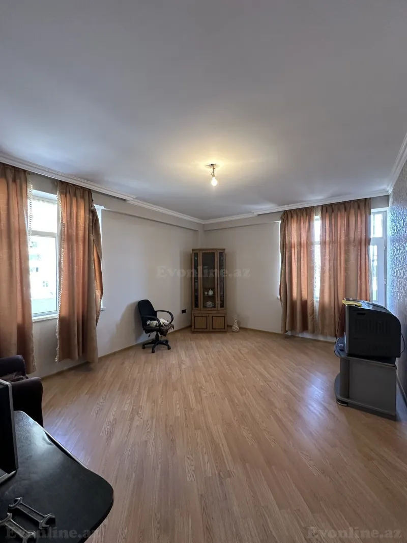 3 otaqlı Mənzil 141 m² Xırdalan Satılır