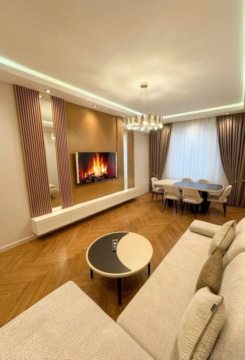 Satılır 3 otaqlı Mənzil Yeni tikili 123 m² Elmlər Akademiyası m. - şəkil 2
