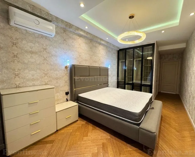 Satılır 3 otaqlı Mənzil Yeni tikili 123 m² Elmlər Akademiyası m. - şəkil 3