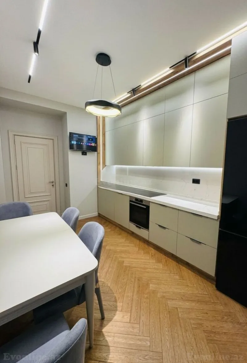 Satılır 3 otaqlı Mənzil Yeni tikili 123 m² Elmlər Akademiyası m. - şəkil 7