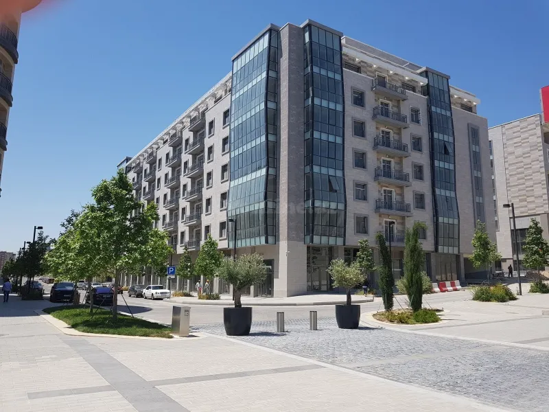 Satılır 4 otaqlı Mənzil Yeni tikili 225 m² Ağ şəhər