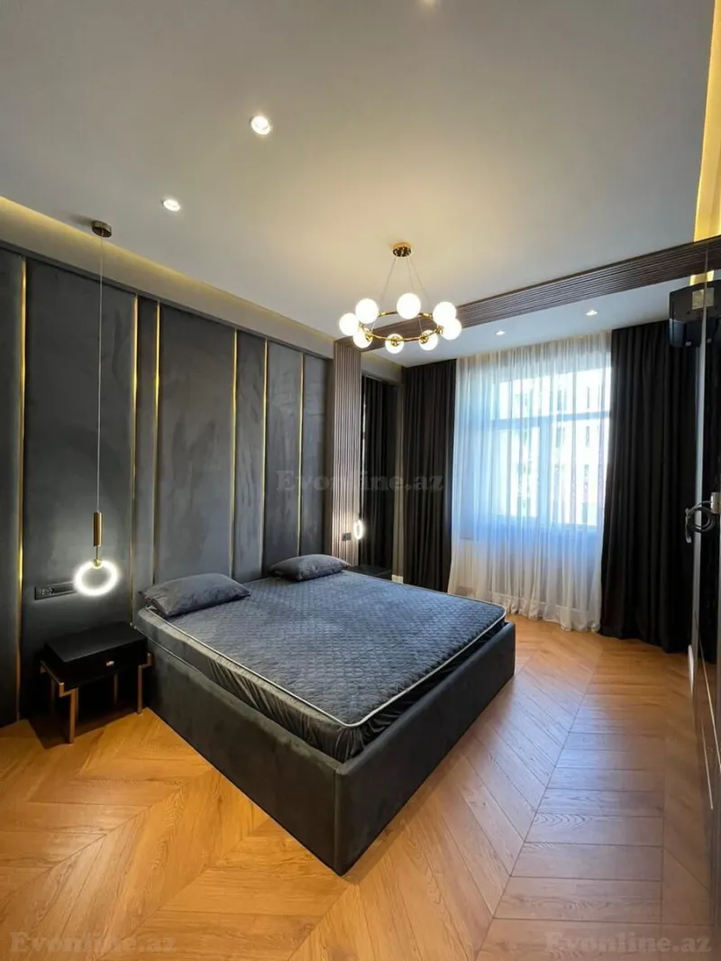 Satılır 3 otaqlı Mənzil Yeni tikili 120 m² 8 Noyabr m. - şəkil 3