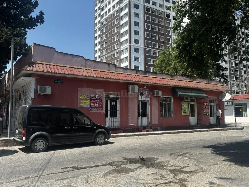 Satılır Obyekt 300 m² Neftçilər m. - şəkil 2
