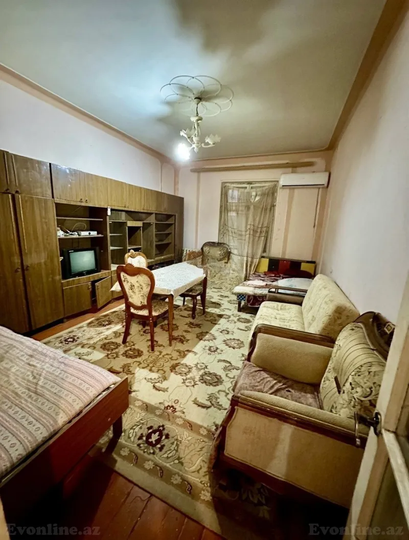 2 otaqlı Mənzil 60 m² Neftçilər m. Kirayə verilir