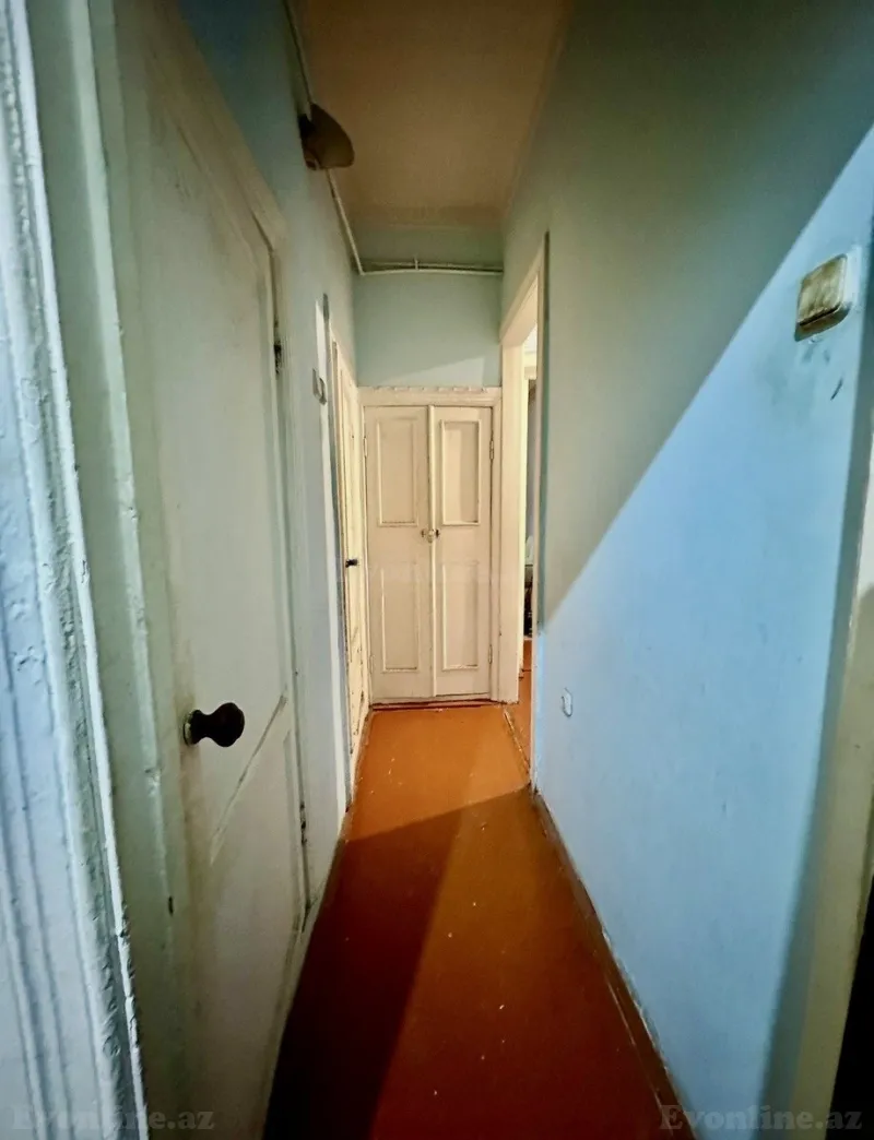 Kirayə verilir 2 otaqlı Mənzil Köhnə tikili 60 m² Neftçilər m. - şəkil 8
