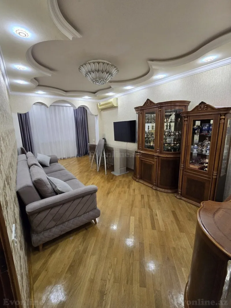 3 otaqlı Mənzil 85 m² Azadlıq prospekti m. Satılır