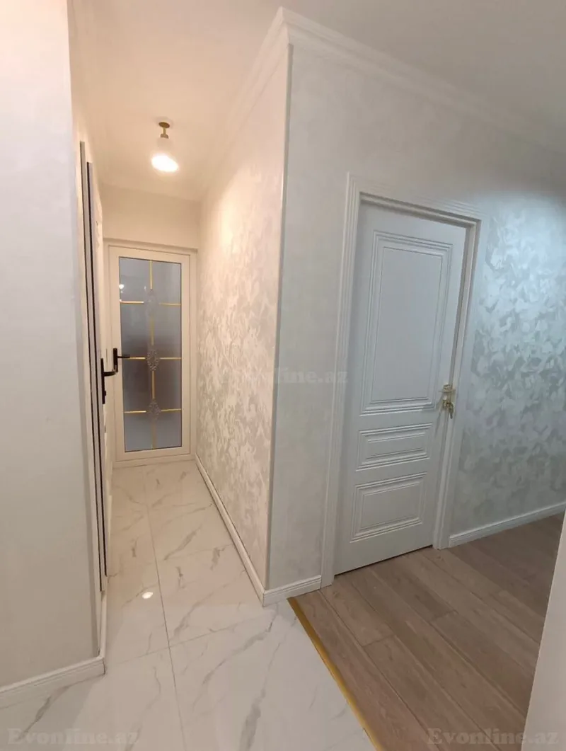 Kirayə verilir 3 otaqlı Mənzil Köhnə tikili 80 m² İnşaatçılar m. - şəkil 3