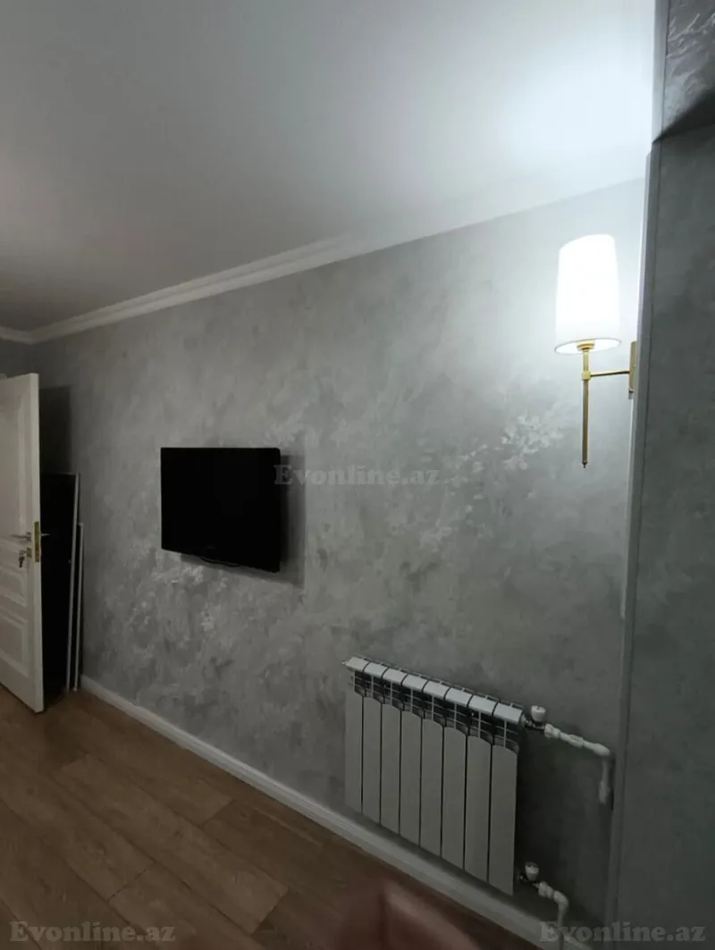 Kirayə verilir 3 otaqlı Mənzil Köhnə tikili 80 m² İnşaatçılar m. - şəkil 12