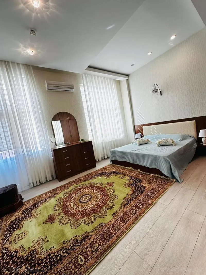 Satılır 3 otaqlı Mənzil Yeni tikili 136 m² 28 May m. - şəkil 8