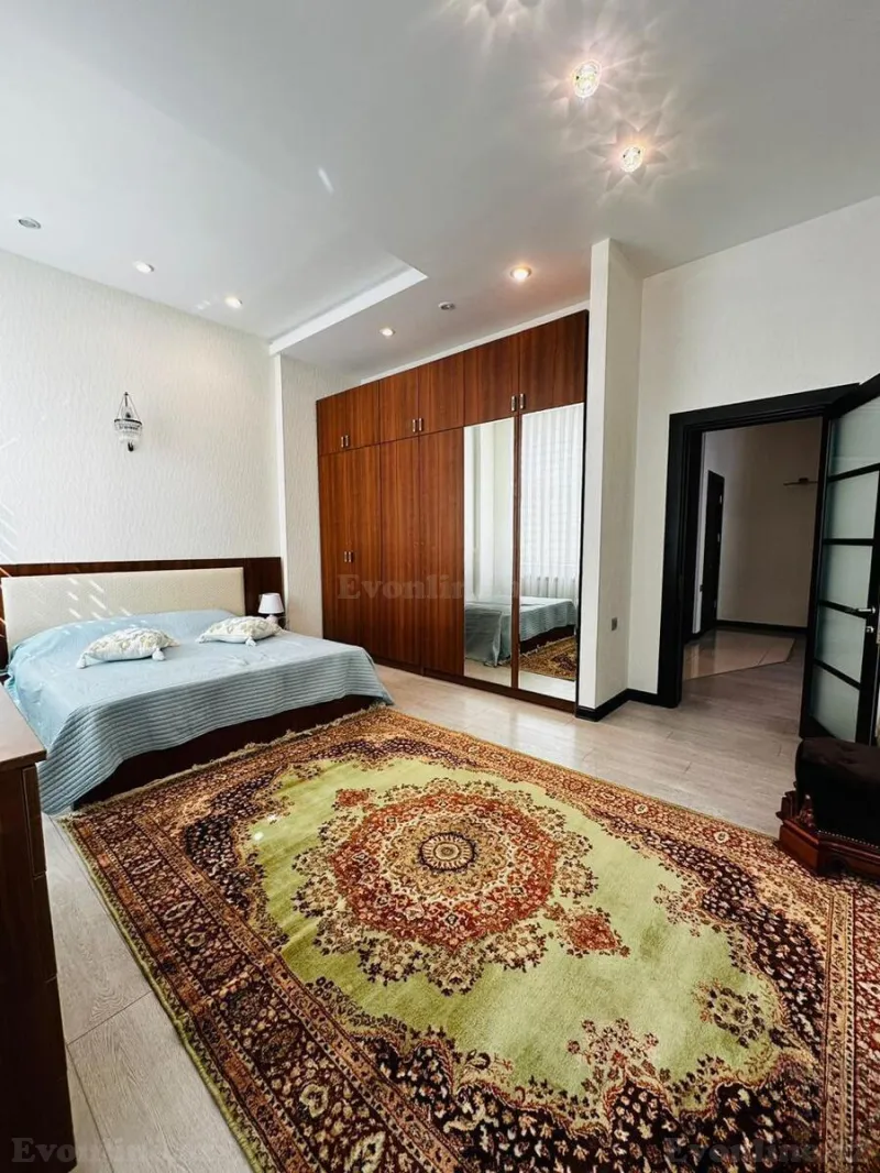 Satılır 3 otaqlı Mənzil Yeni tikili 136 m² 28 May m. - şəkil 9