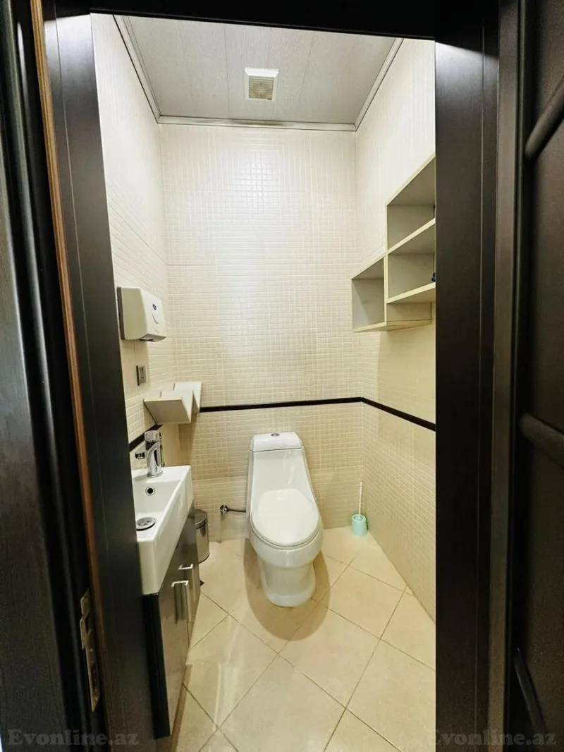 Satılır 3 otaqlı Mənzil Yeni tikili 136 m² 28 May m. - şəkil 11