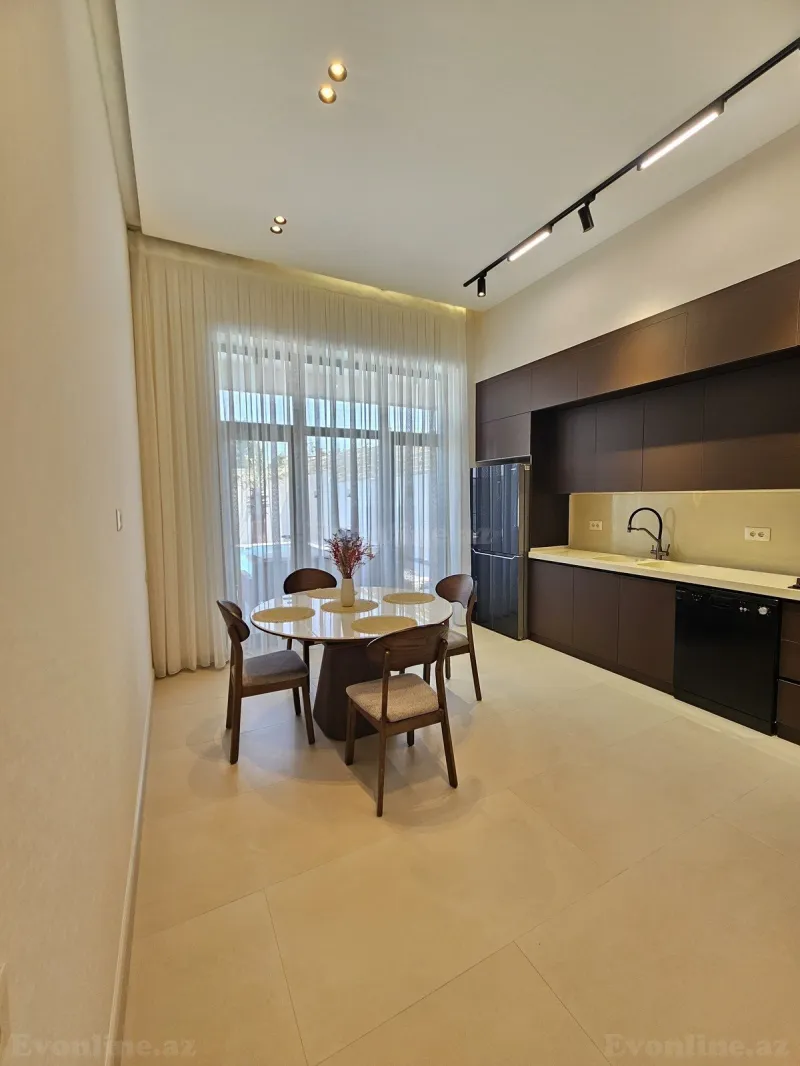 Satılır 4 otaqlı Həyət evi 160 m² Şüvəlan - şəkil 13