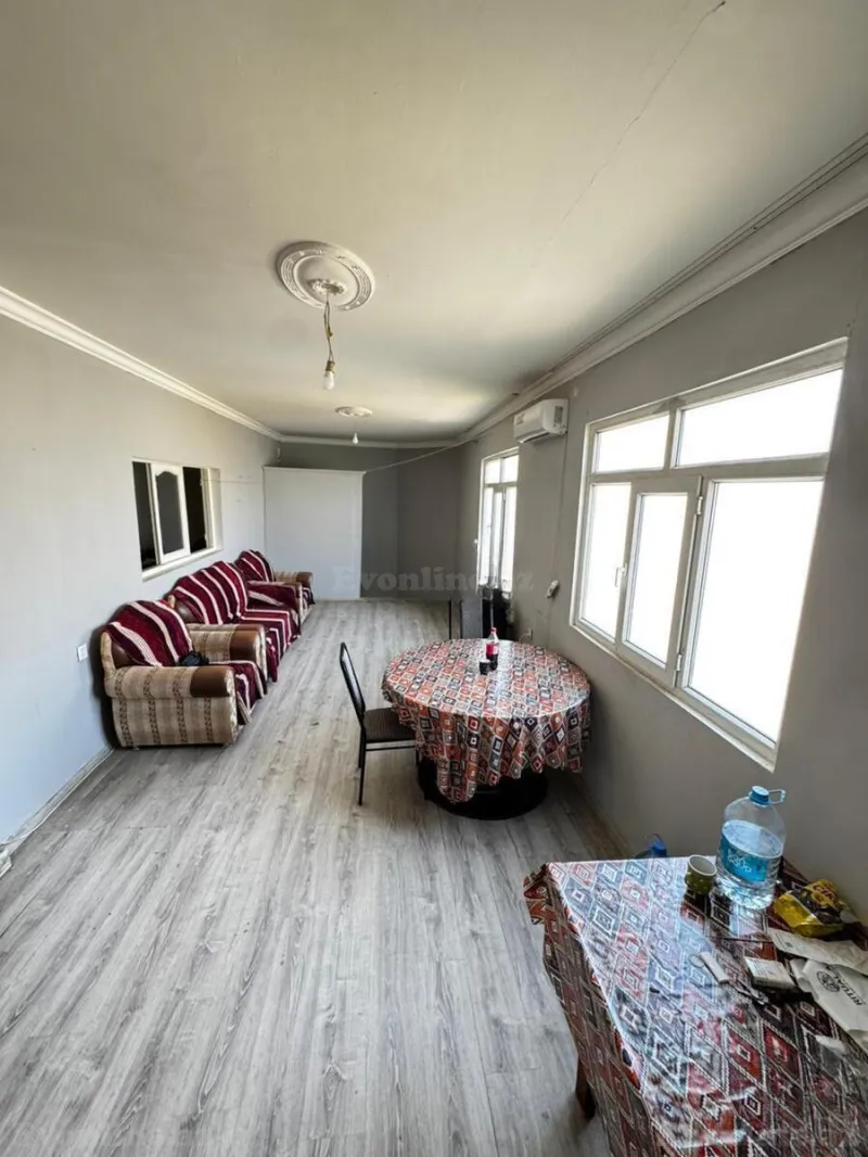Kirayə verilir 2 otaqlı Mənzil Köhnə tikili 40 m² Sahil m. - şəkil 2