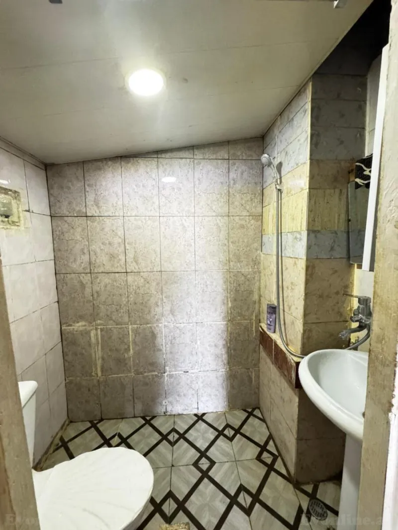 Kirayə verilir 2 otaqlı Mənzil Köhnə tikili 40 m² Sahil m. - şəkil 4
