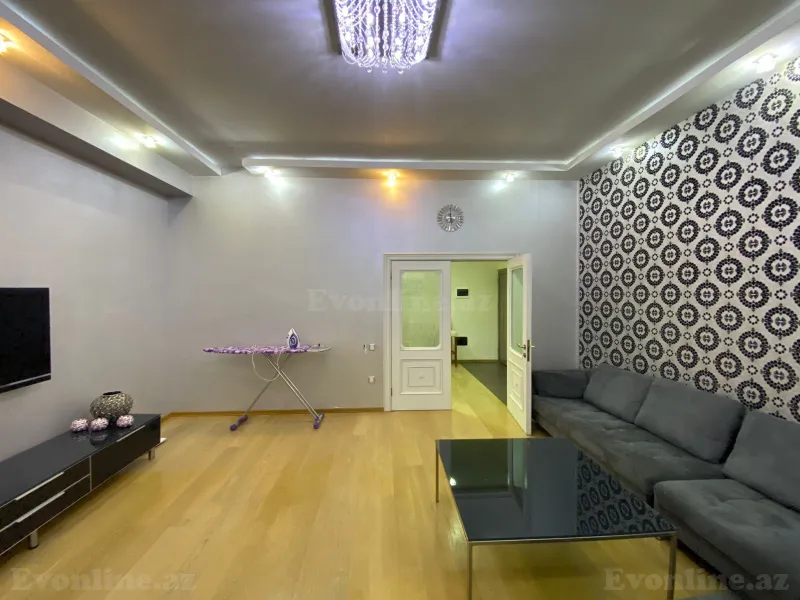 Kirayə verilir 3 otaqlı Mənzil Yeni tikili 150 m² Nəsimi r. - şəkil 2