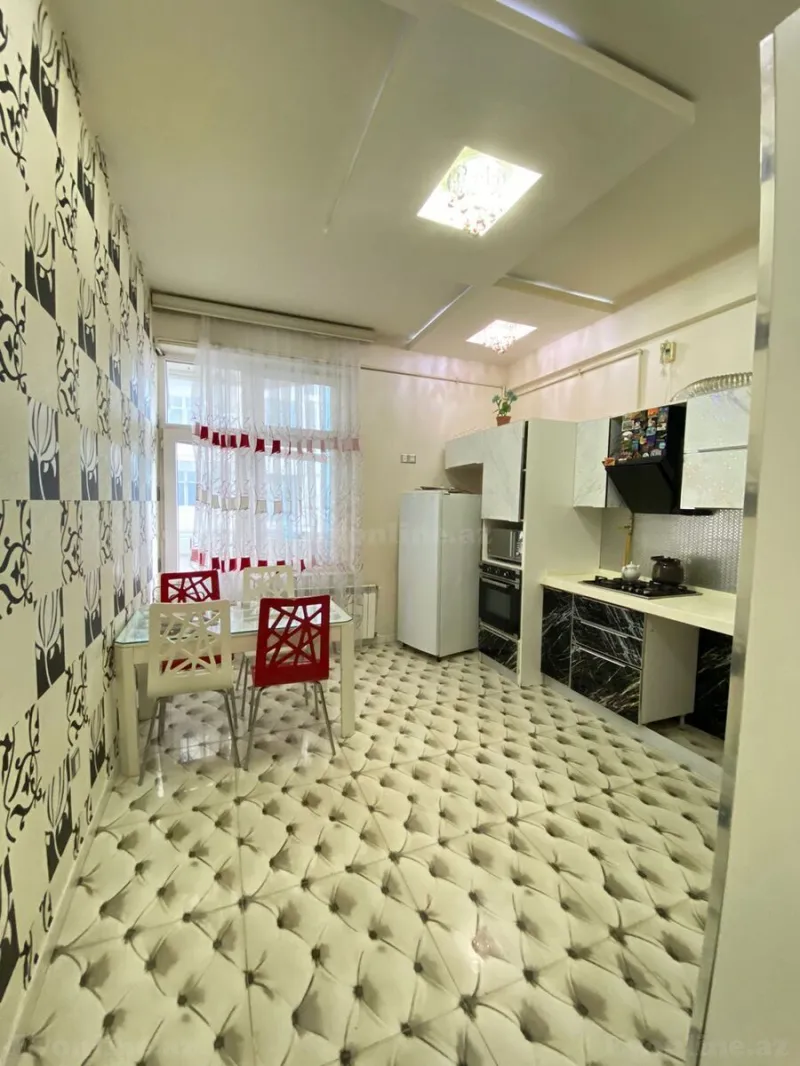 Kirayə verilir 3 otaqlı Mənzil Yeni tikili 150 m² Nəsimi r. - şəkil 8
